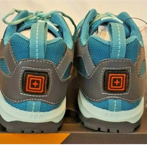 NEW 5.11 Tactical Recon Trainer, Womens 8, Caribbean Sea - Picture 5 of 6